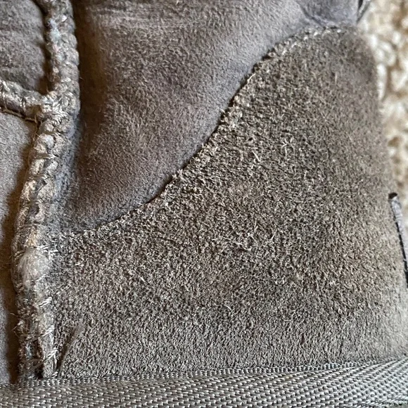 Women's Grey UGG Boots - Picture 9 of 11